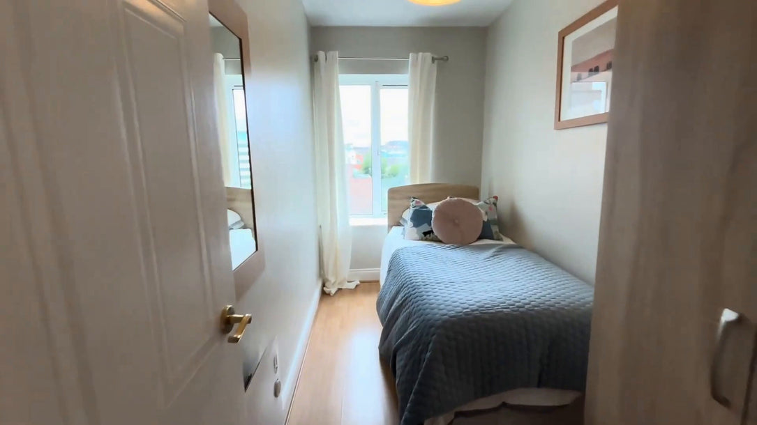 ID: 3909, 3 Bedroom Property, Dublin 2