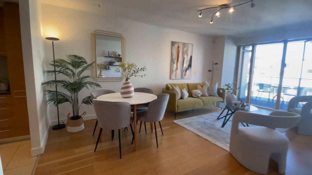 ID: 3101, 2 Bedroom Property, Dublin 2