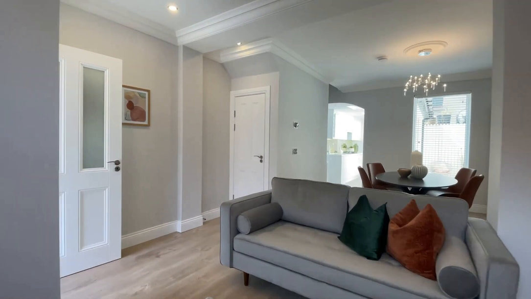 ID: 3402, 2 Bedroom Property, Dublin 8