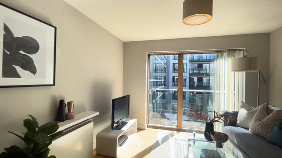 ID: 3301, 2 Bedroom Property, Dublin 2