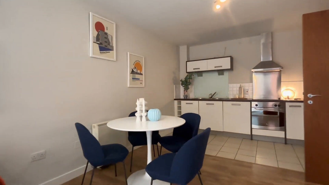 ID: 3904, 2 Bedroom Property, Dublin 8