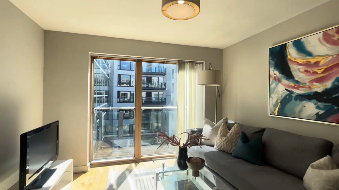 ID: 3301, 2 Bedroom Property, Dublin 2