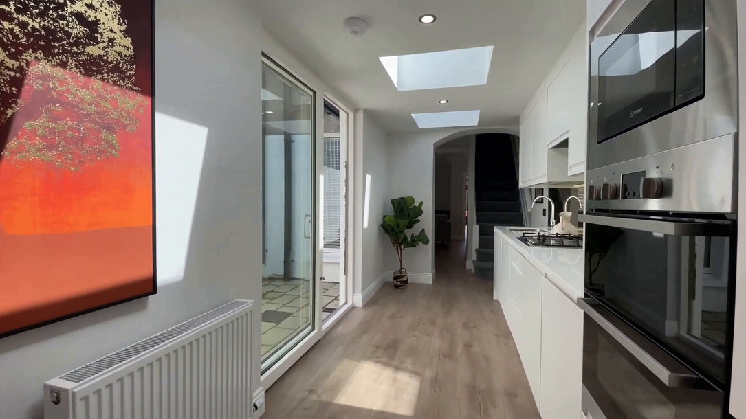 ID: 3402, 2 Bedroom Property, Dublin 8