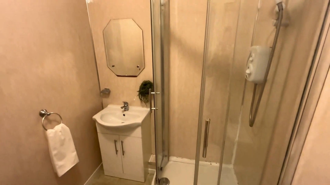 ID: 3909, 3 Bedroom Property, Dublin 2