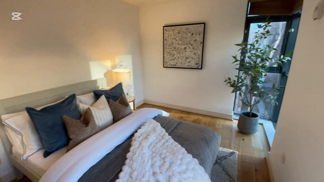 ID: 3094, 3 Bedroom Property, Dublin 2