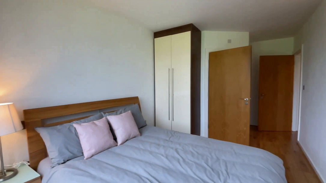 ID: 3044, 2 Bedroom Property, Dublin 3