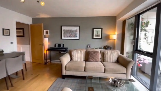 ID: 3024, 2 Bedroom Property, Dublin 1
