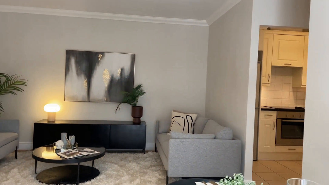 ID: 3801, 3 Bedroom Property, Dublin 2