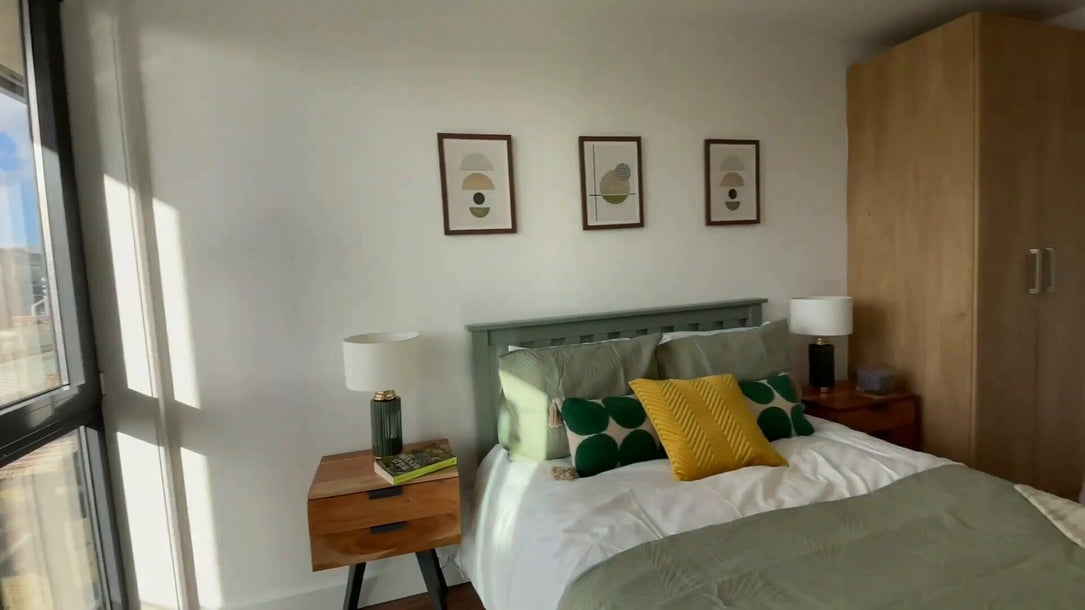 ID: 3049, 2 Bedroom Property, Dublin 4