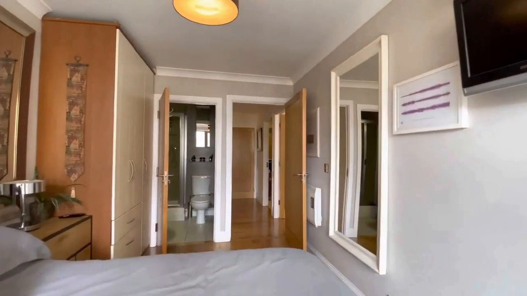 ID: 3024, 2 Bedroom Property, Dublin 1