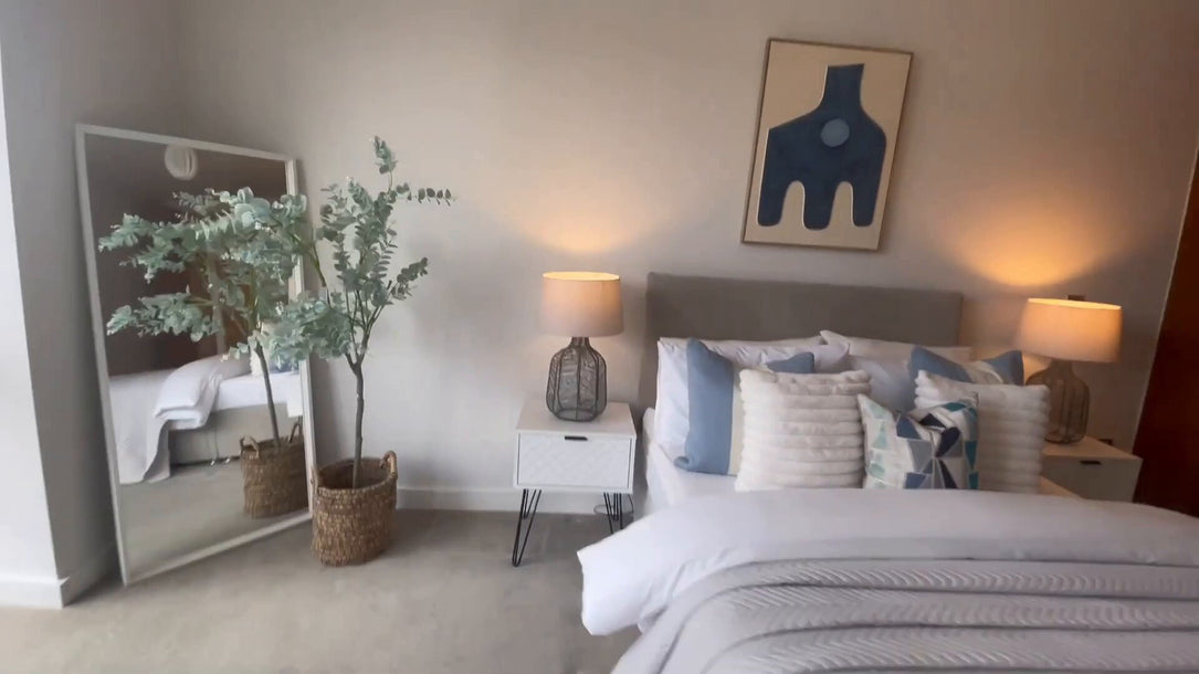 ID: 3101, 2 Bedroom Property, Dublin 2