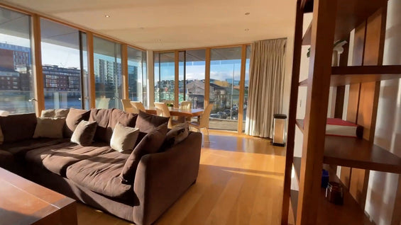 ID: 3000, 2 Bedroom Property, Dublin 2