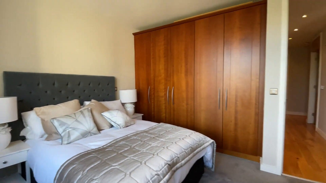 ID: 3072, 2 Bedroom Property, Dublin 2