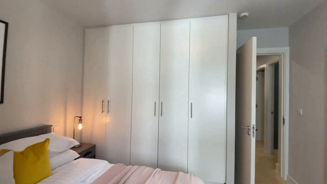 ID: 3002, 2 Bedroom Property, Dublin 2