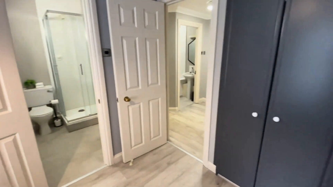 ID: 3027, 2 Bedroom Property, Dublin 2