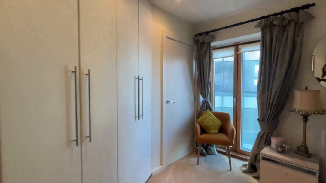 ID: 3019, 3 Bedroom Property, Dublin 2