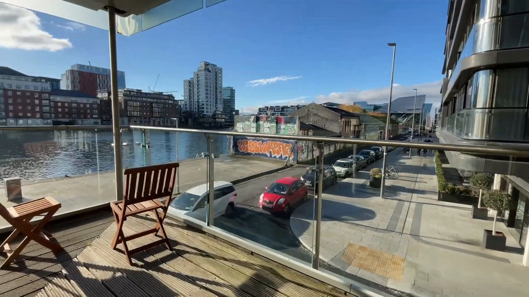ID: 3000, 2 Bedroom Property, Dublin 2